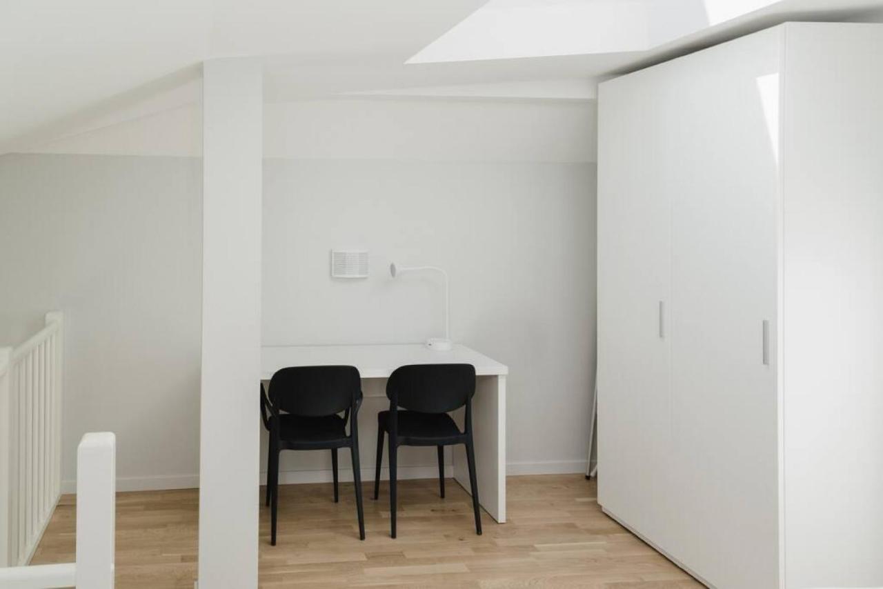 Sk67 Modern And Bright Loft With Free Parking Apartamento Lidingö Exterior foto